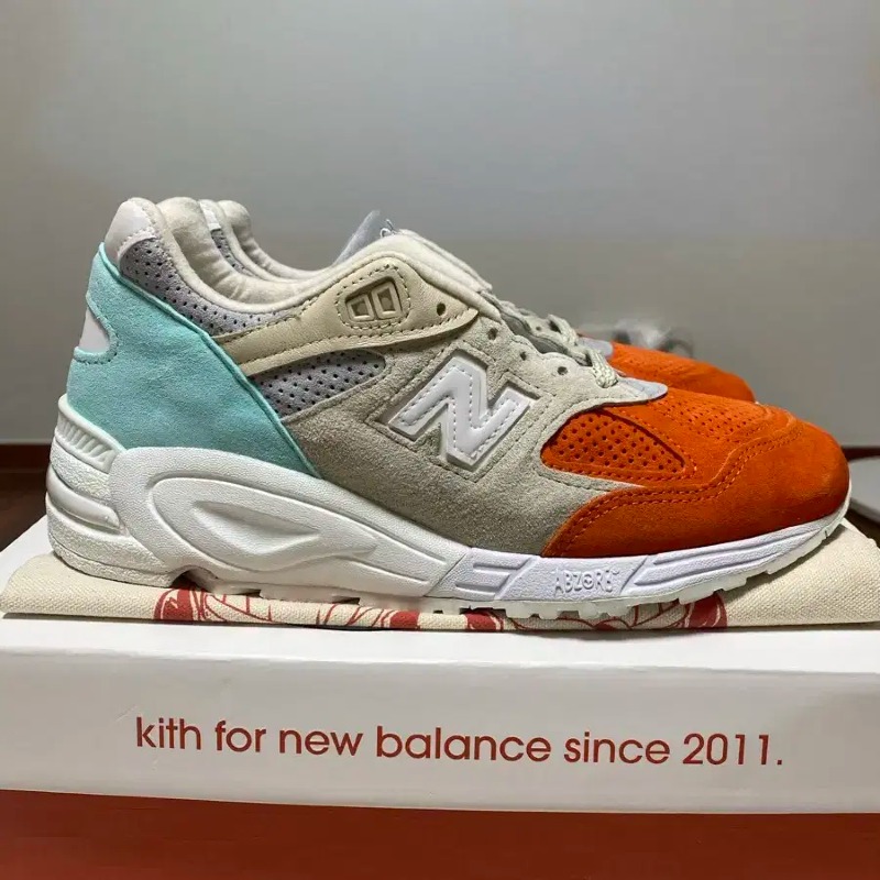 뉴발란스 990v2 kith 245